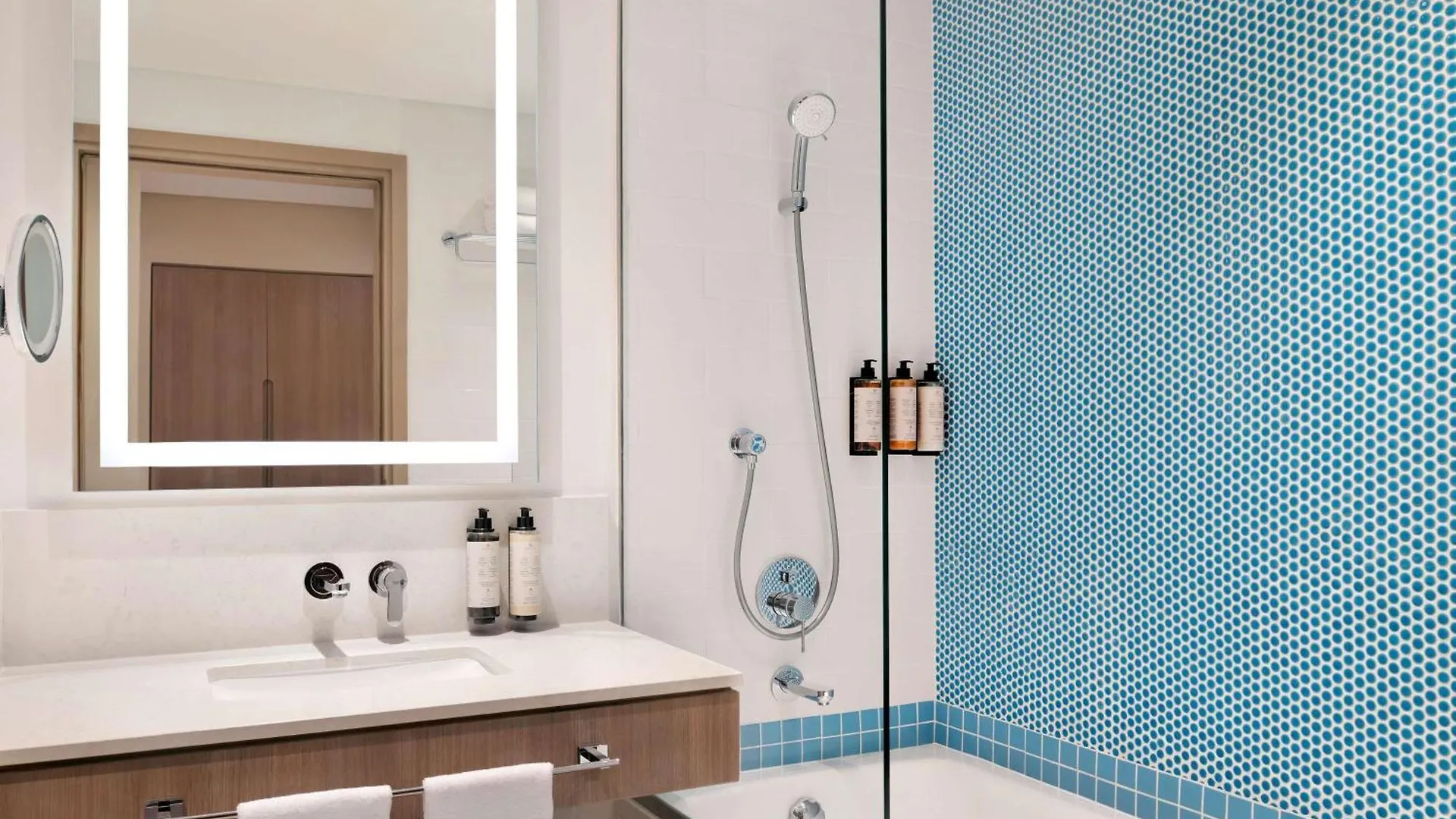 Mercure Dubai Deira 3*,  United Arab Emirates