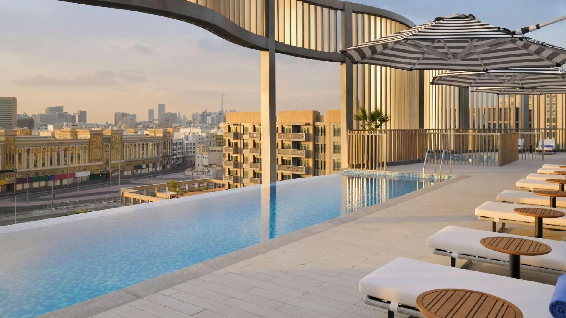 Hotel Mercure Dubai Deira