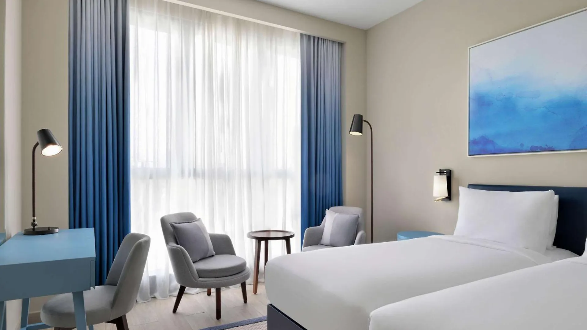 Mercure Dubai Deira 3*,  United Arab Emirates